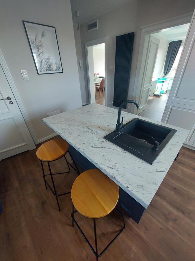 Apartament Róg Bohaterów Warszawy Mrągowo Zewnętrze zdjęcie